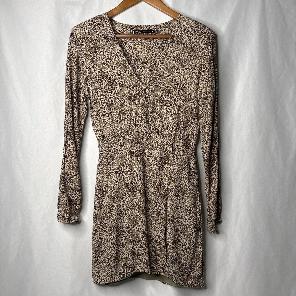 zara beige button dress Zara Beige Belted Button Dress Statement Buttons Modern Minimalist Style